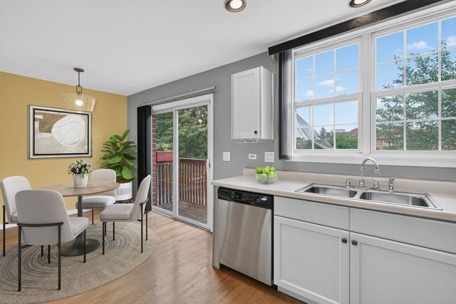 7002 W Belden Avenue, Chicago, IL 60707