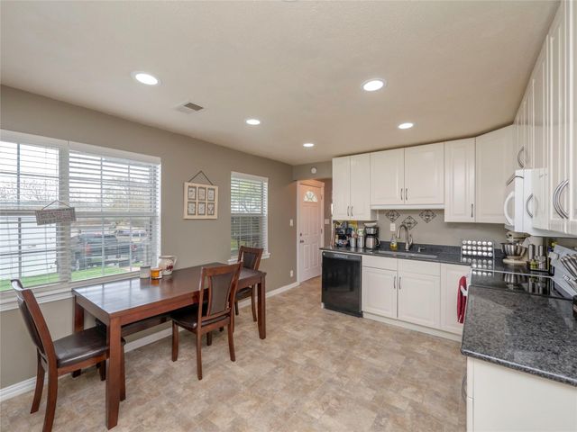 11004 Elm ST, Jonestown, TX 78645