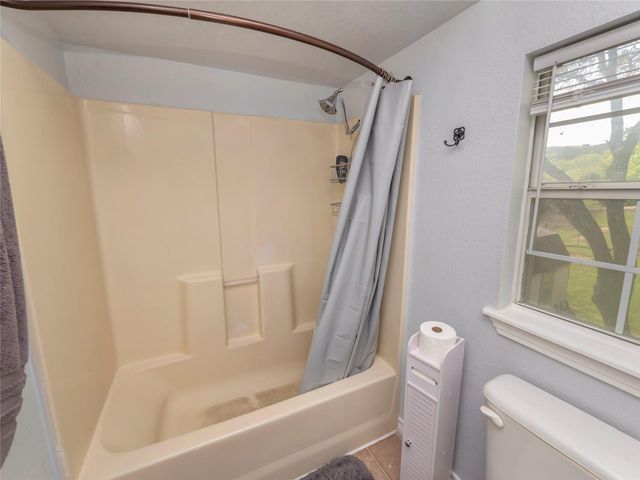 11004 Elm ST, Jonestown, TX 78645