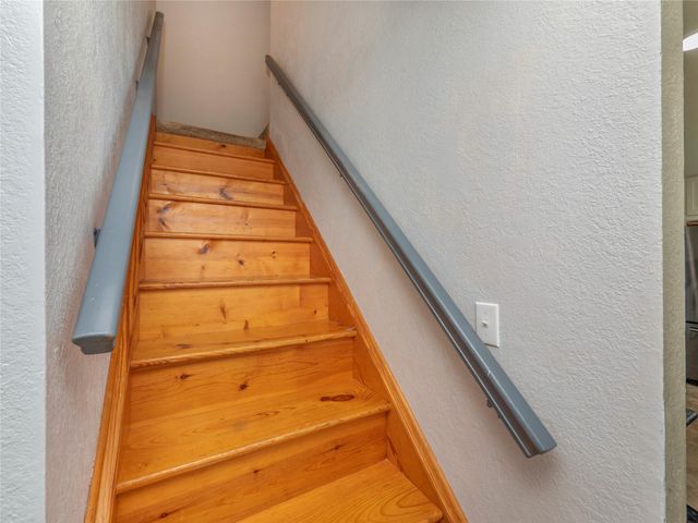 11004 Elm ST, Jonestown, TX 78645