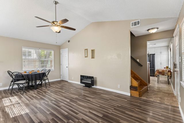 11004 Elm ST, Jonestown, TX 78645