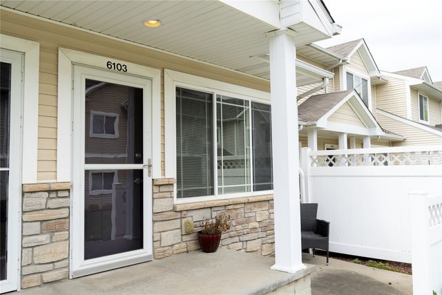 8601 Westown Parkway 6103, West Des Moines, IA 50266