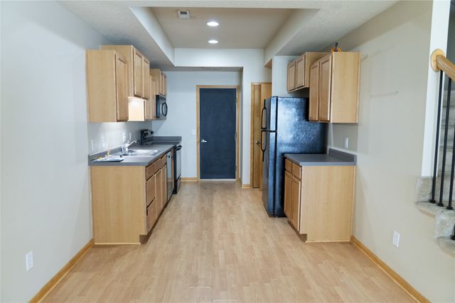 8601 Westown Parkway 6103, West Des Moines, IA 50266