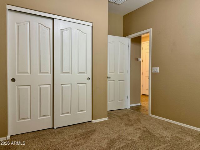 512 E CASTLE ROCK Road, San Tan Valley, AZ 85143