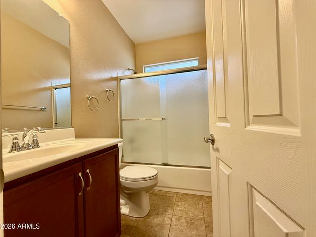 512 E CASTLE ROCK Road, San Tan Valley, AZ 85143