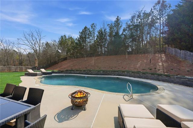 97 Shamus Way, Jefferson, GA 30549