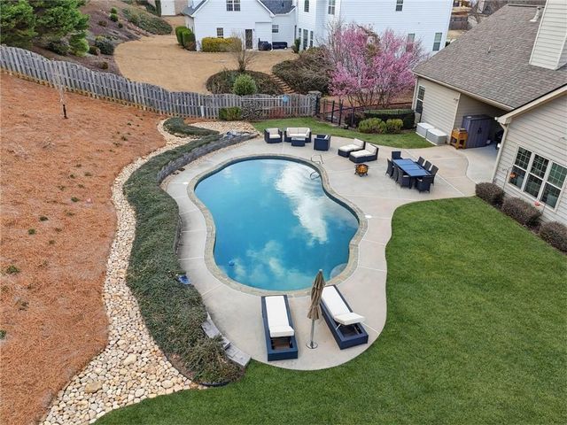 97 Shamus Way, Jefferson, GA 30549
