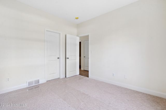 10 Brookhaven Court, Wilton, NY 12866