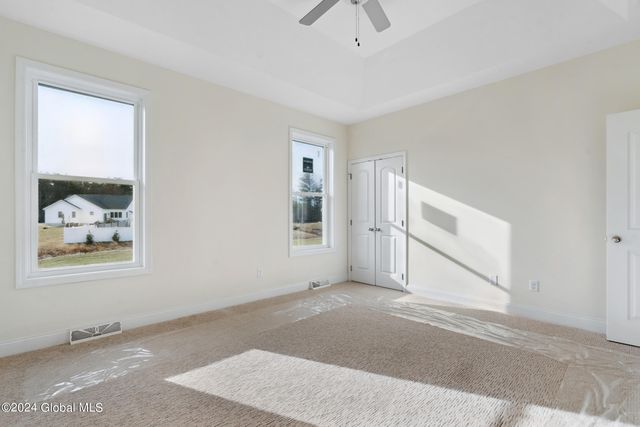 10 Brookhaven Court, Wilton, NY 12866