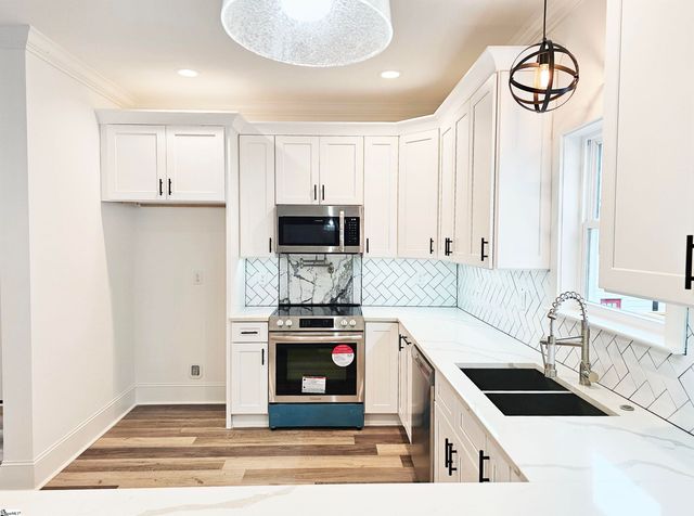 109 Taylor Street, Greenville, SC 29601