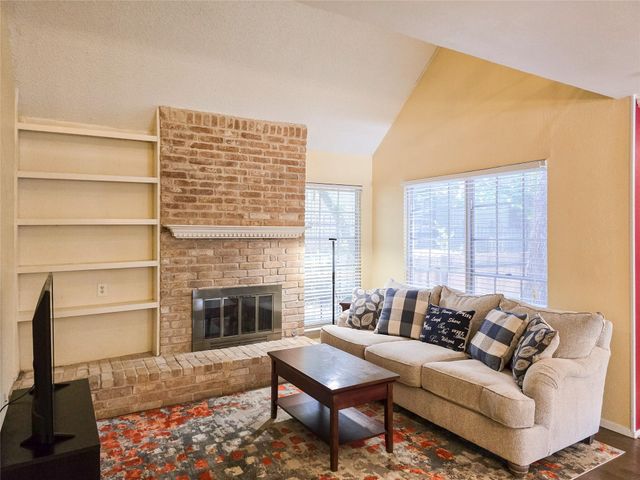 8330 Fathom CIR 603, Austin, TX 78750