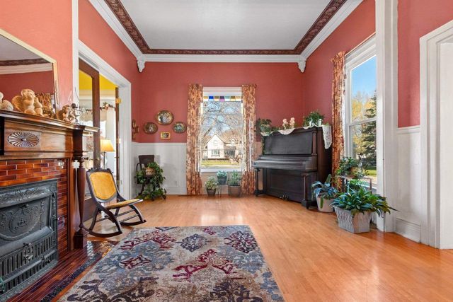 315 E SOUTH RIVER STREET, Appleton, WI 54915