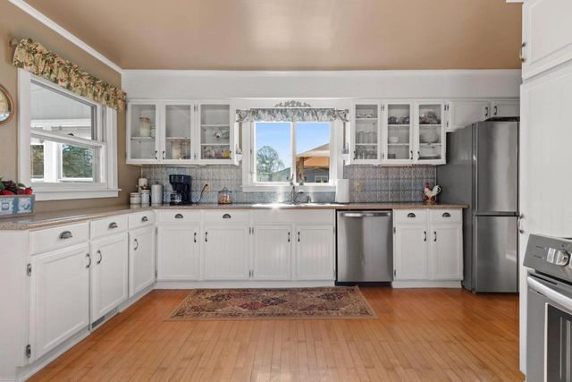 315 E SOUTH RIVER STREET, Appleton, WI 54915