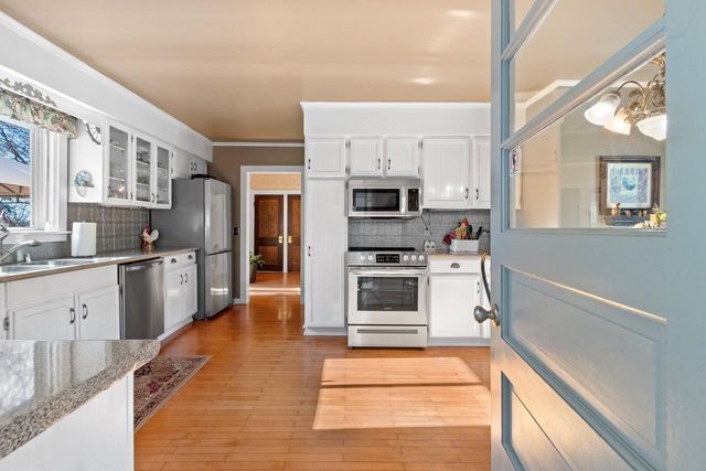315 E SOUTH RIVER STREET, Appleton, WI 54915