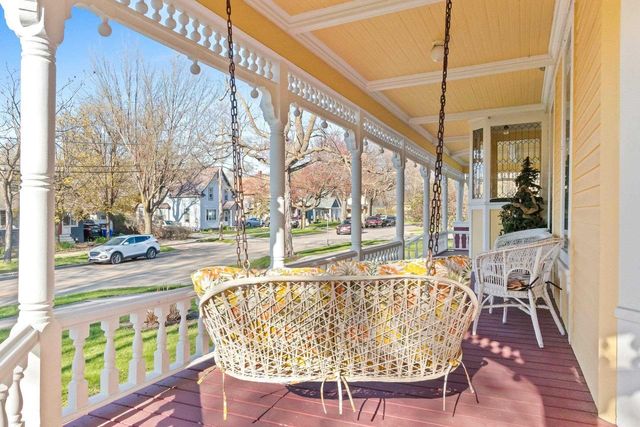 315 E SOUTH RIVER STREET, Appleton, WI 54915