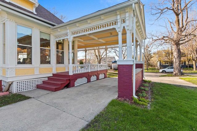 315 E SOUTH RIVER STREET, Appleton, WI 54915
