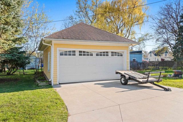 315 E SOUTH RIVER STREET, Appleton, WI 54915