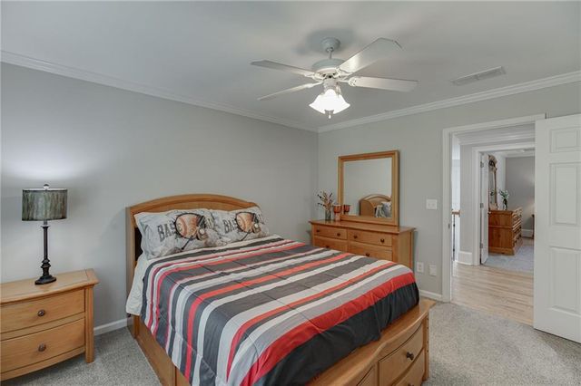 1083 Meadow Bluff Terrace, Suwanee, GA 30024