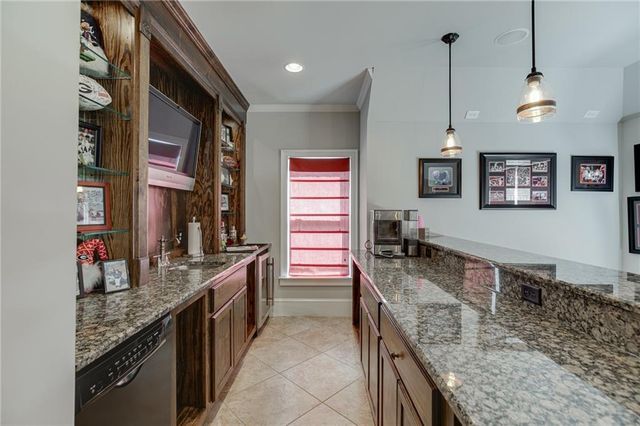 1083 Meadow Bluff Terrace, Suwanee, GA 30024