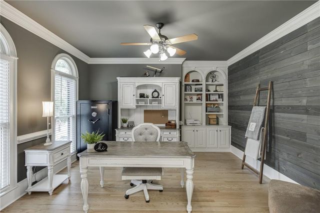 1083 Meadow Bluff Terrace, Suwanee, GA 30024