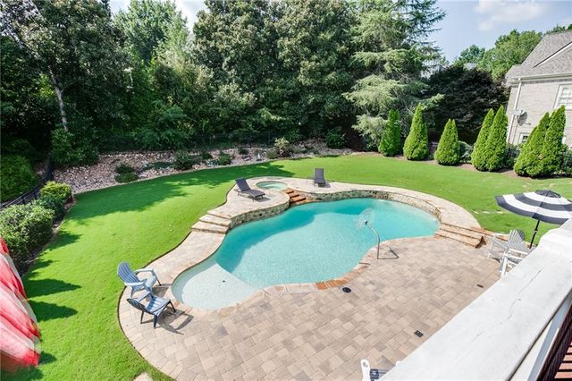 1083 Meadow Bluff Terrace, Suwanee, GA 30024