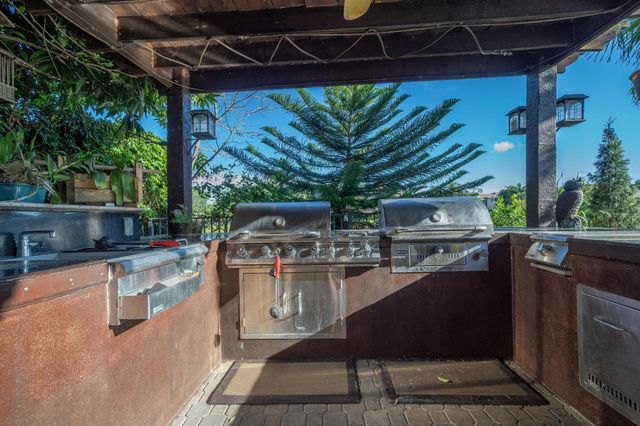 9238 Pineville Drive, Lake Worth, FL 33467