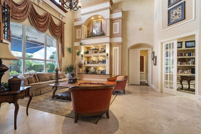 9238 Pineville Drive, Lake Worth, FL 33467