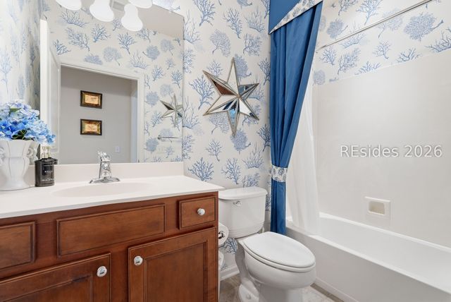 28 Rolling River Dr, Bluffton, SC 29910