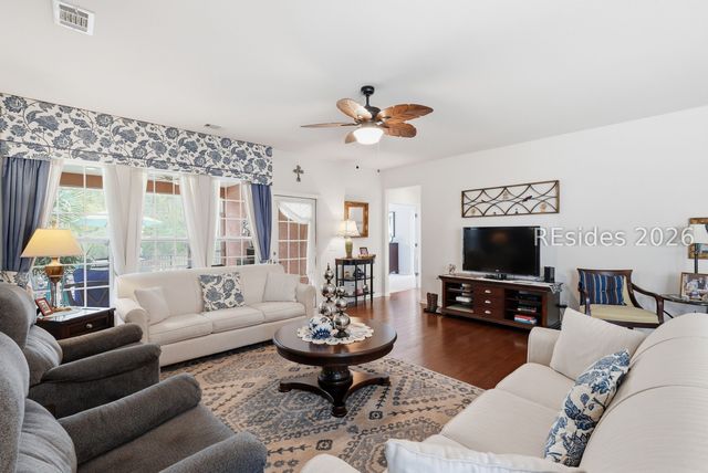 28 Rolling River Dr, Bluffton, SC 29910