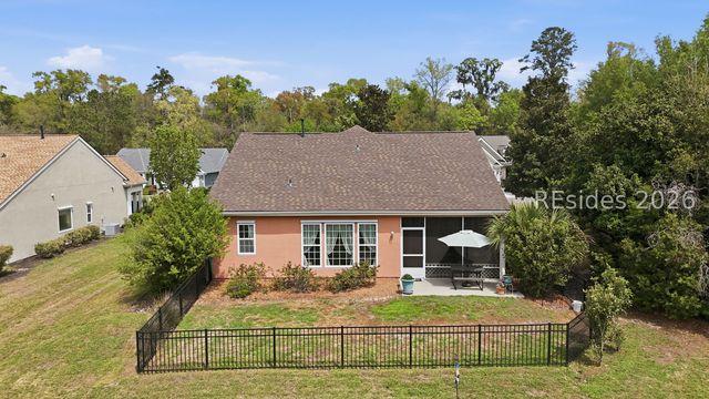 28 Rolling River Dr, Bluffton, SC 29910