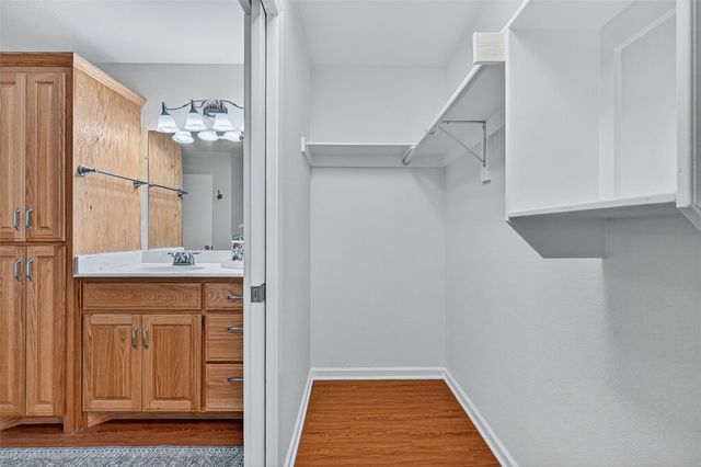 720 N McKown Avenue, Sherman, TX 75092