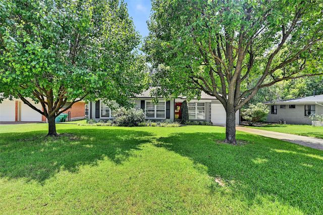 720 N McKown Avenue, Sherman, TX 75092