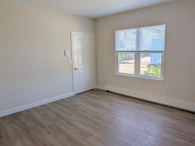 146 Pine St 1, Attleboro, MA 02703