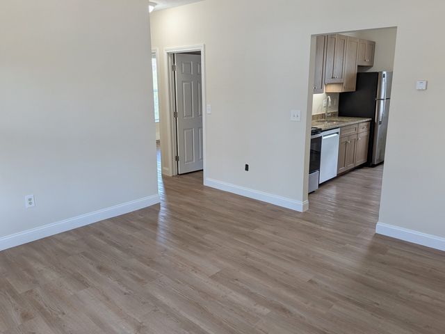 146 Pine St 1, Attleboro, MA 02703