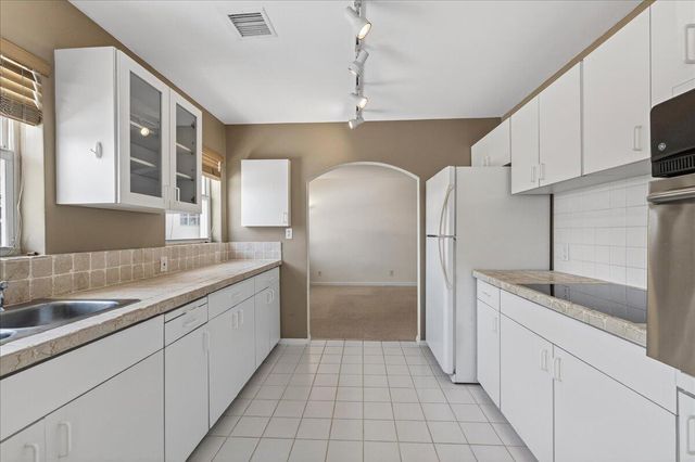 1016 N 16th Avenue 3, Hollywood, FL 33020