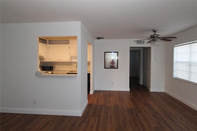 2202 CLUBHOUSE DRIVE 182, Sun City Center, FL 33573