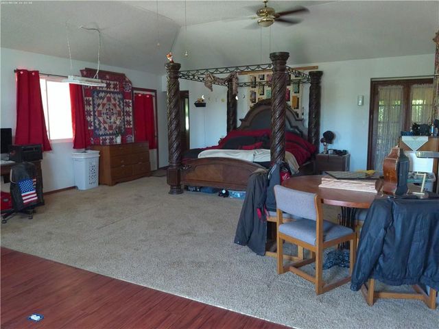 27061 Willow Drive, Paola, KS 66071