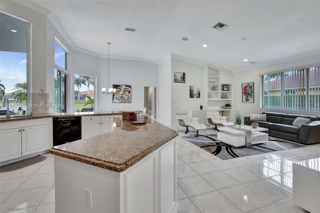 2922 Medinah, Weston, FL 33332