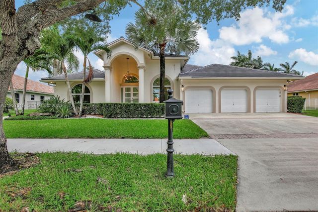2922 Medinah, Weston, FL 33332
