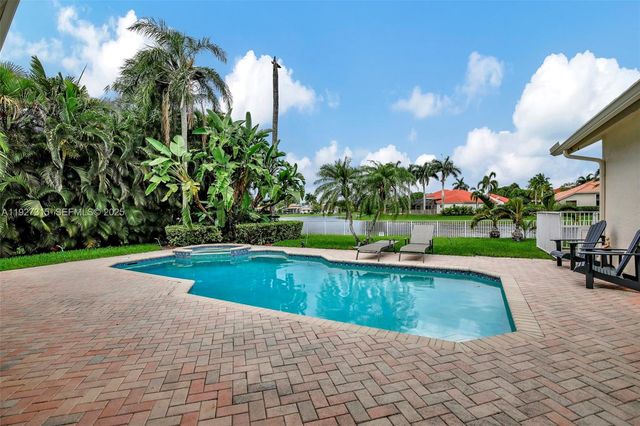 2922 Medinah, Weston, FL 33332