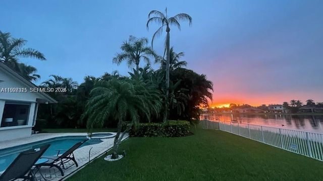 2922 Medinah, Weston, FL 33332