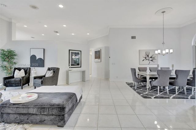 2922 Medinah, Weston, FL 33332