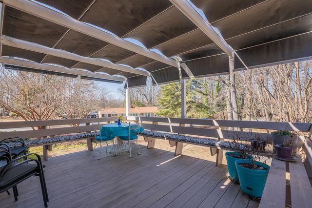 332 St James Drive, Spartanburg, SC 29301