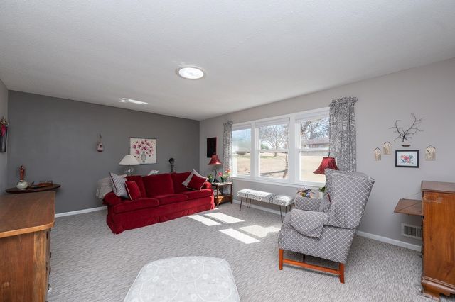 332 St James Drive, Spartanburg, SC 29301