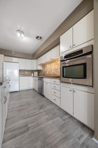 2222 1st Avenue NE 504, Cedar Rapids, IA 52402