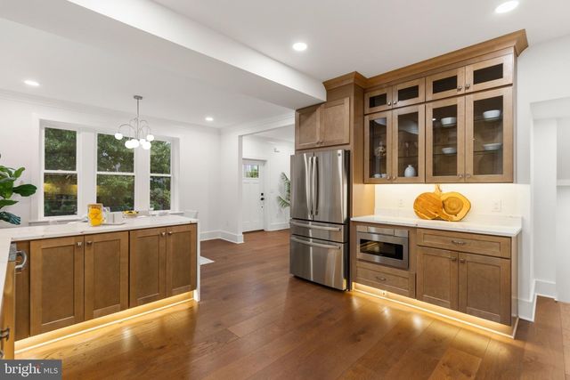 307 M ST NE, Washington, DC 20002
