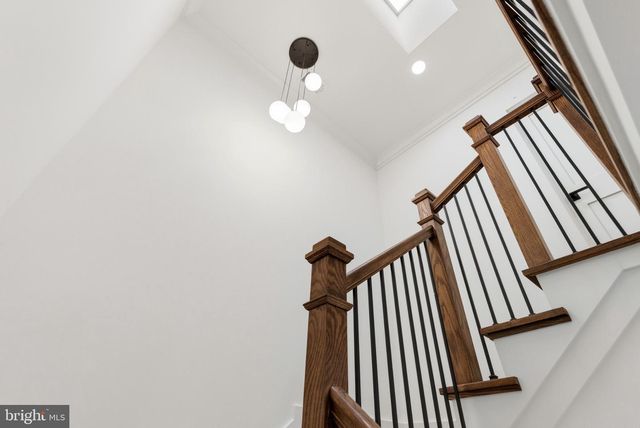 307 M ST NE, Washington, DC 20002