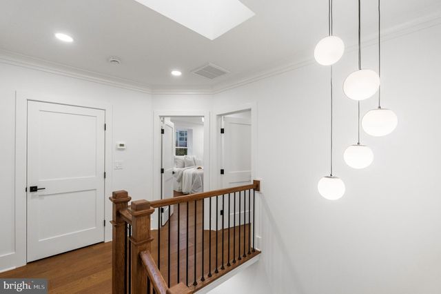 307 M ST NE, Washington, DC 20002