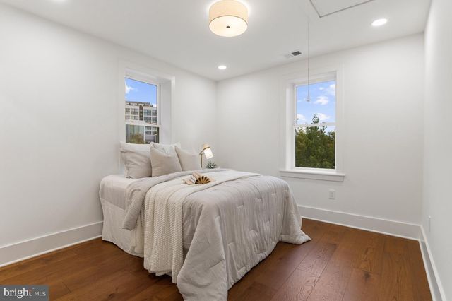 307 M ST NE, Washington, DC 20002