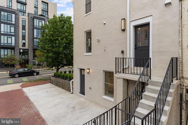 307 M ST NE, Washington, DC 20002